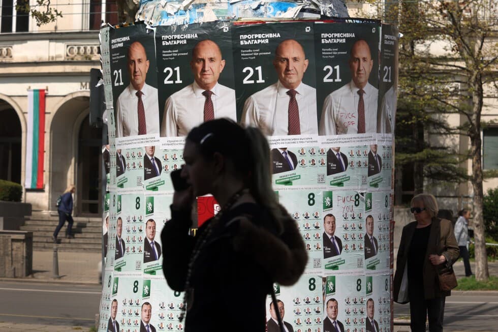 Bulgaristan'da Eski Cumhurbaşkanı Rumen Radev'e Güçlü Değişim Yetkisi Verildi