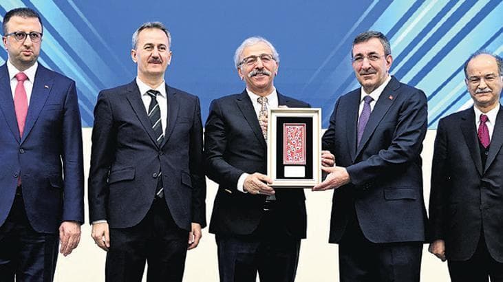 Cumhurbaşkanı Yardımcısı Yılmaz: Türkiye Savunma Sanayisinde Önemli Gelişmeler Kaydetti
