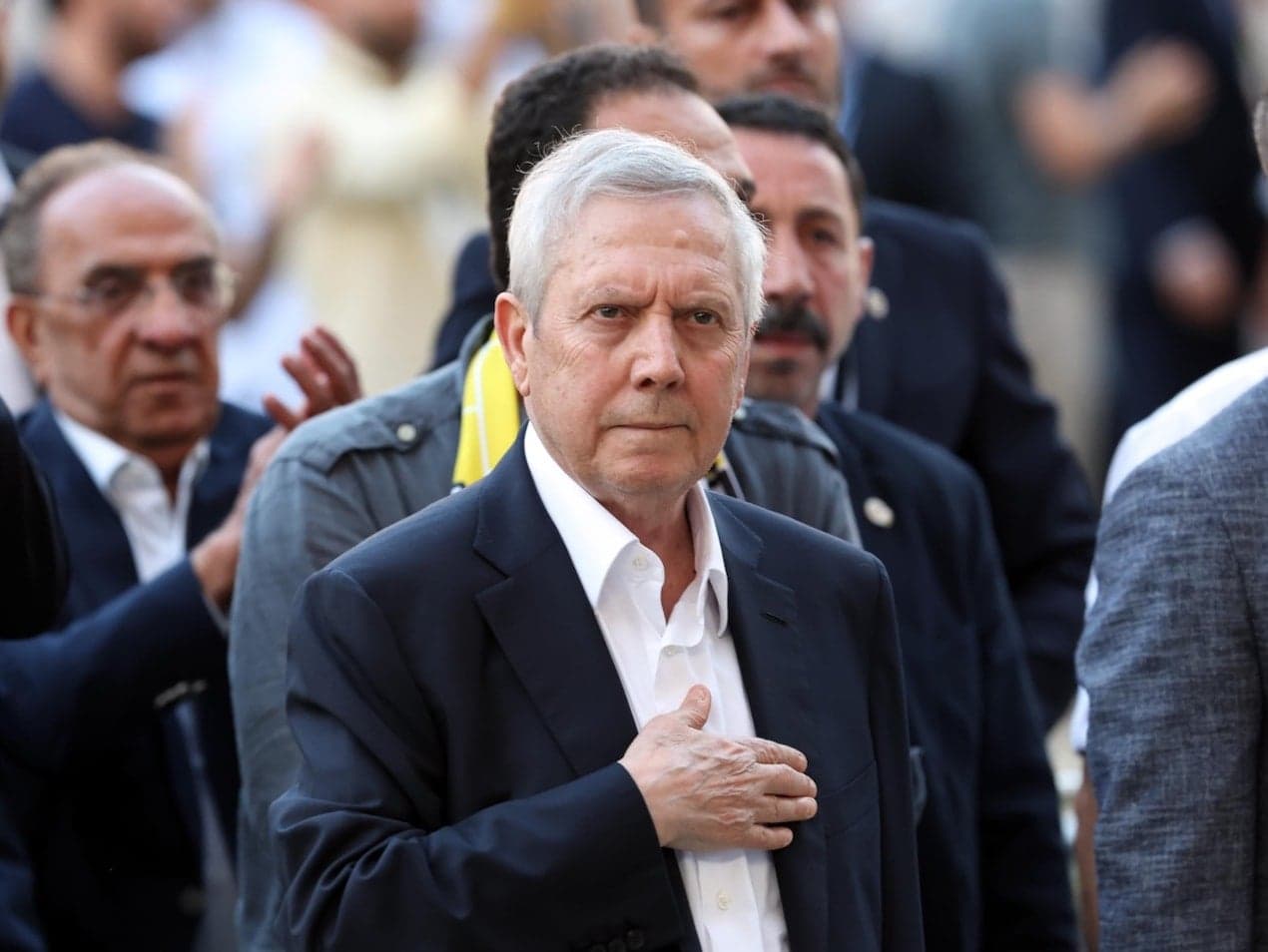 Fenerbahçe'de 7 Haziran Seçimleri Öncesi Aziz Yıldırım'ın Adaylık İhtimali Kulüp Dengelerini Etkiliyor