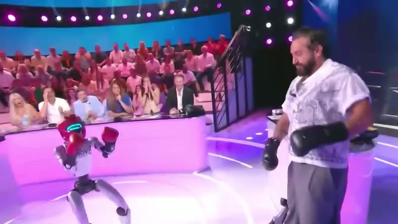 June footage of Cyril Hanouna boxing two humanoid robots back in spotlight