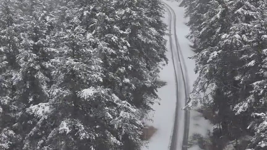First snow of the season blankets Bolu’s Kartalkaya ski resort