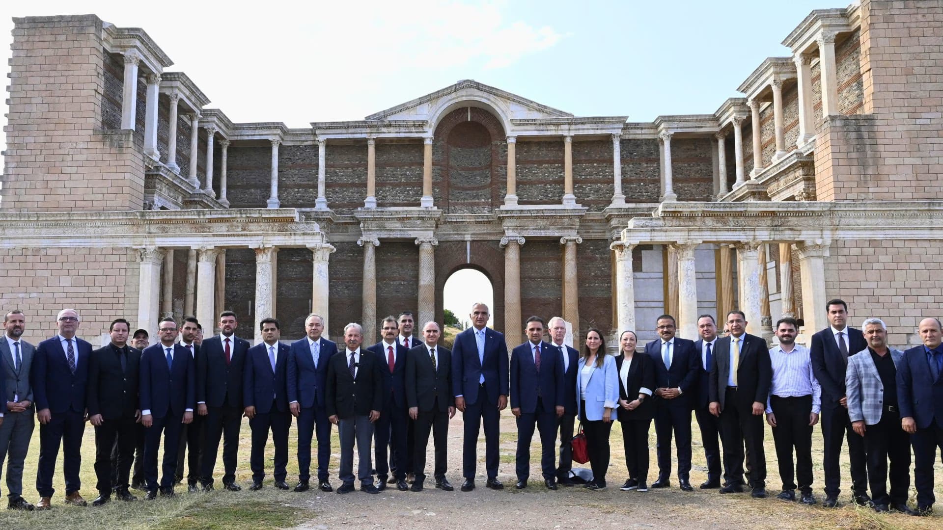 ABD Büyükelçiliği heyeti, Sardes'teki Havadan İzleme ve Güvenlik Merkezi'nin açılışına katıldı