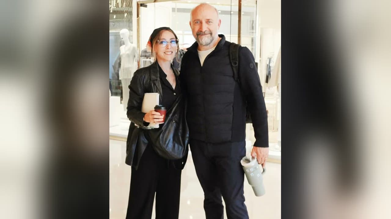 خالد أرغنتش وزرين تكيندور في بروفات «موت بائع متجول»