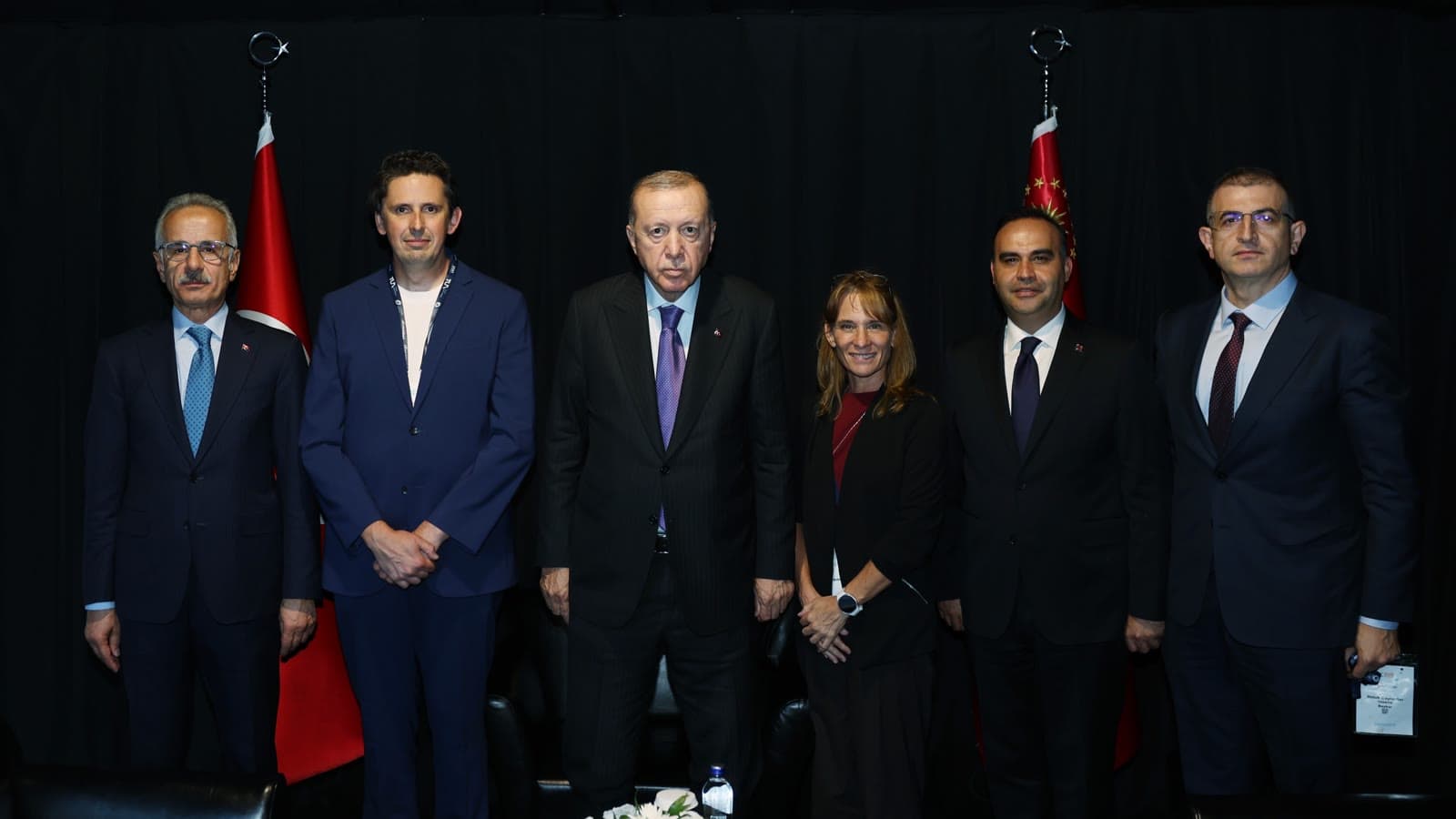 Erdoğan receives SpaceX executives in Antalya