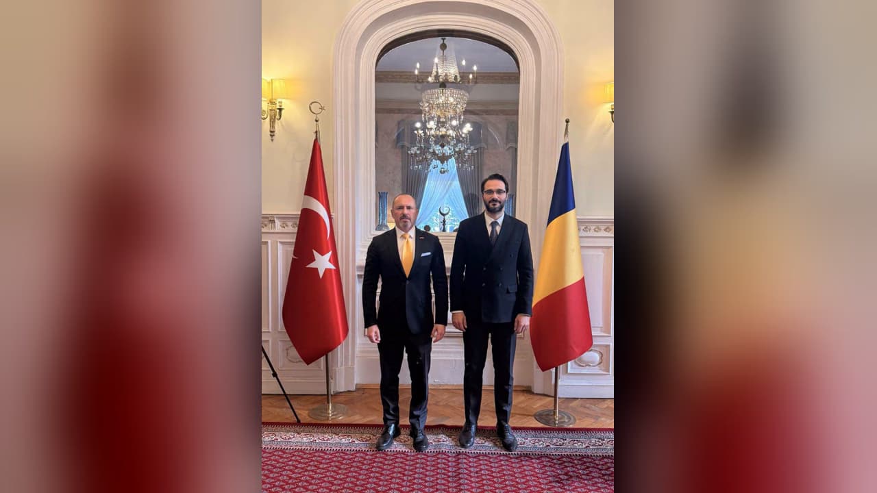 Bükreş Büyükelçisi Altan, TİKA Başkan Yardımcısı Yahya Coşkun ile görüştü