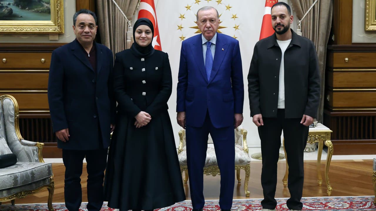 Cumhurbaşkanı Erdoğan, Gazze'de İsrail'in öldürdüğü Hind Rajab'ın ailesini kabul etti