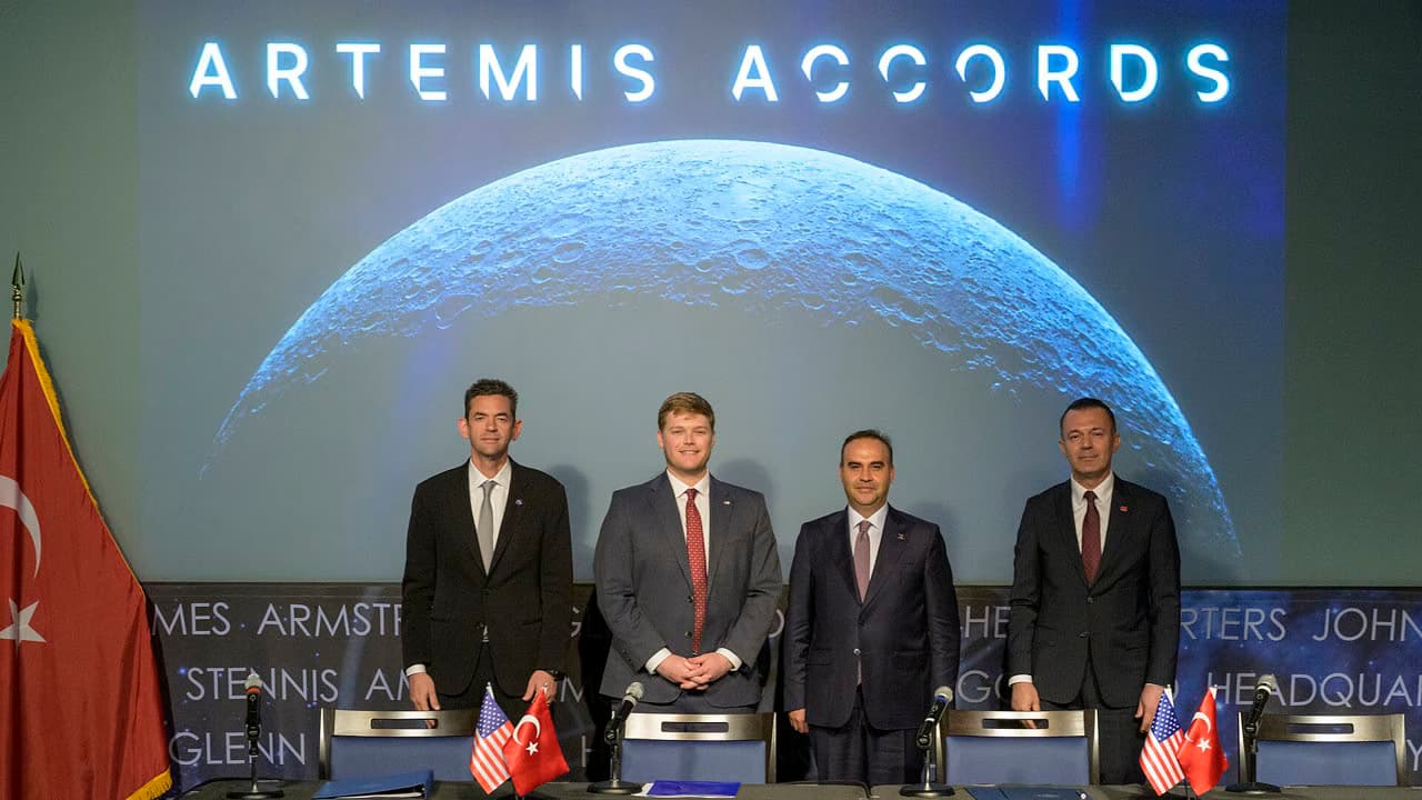 Ay aracında yerlilik yüzde 80'i aştı; NASA: Türkiye Ay üssümüze katkı sağlayabilir