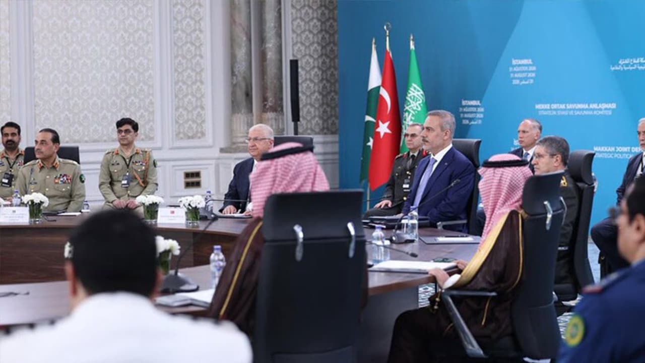 Fidan, Mekke Ortak Savunma Anlaşması komitesi için pazartesi Riyad'da