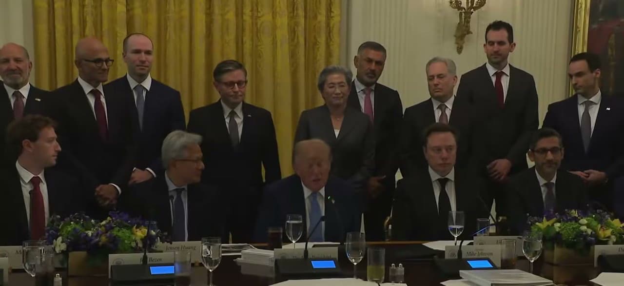 Trump hosts “Super Intelligence” summit with tech giants, renames AI