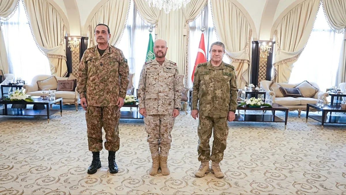 Makkah pact defense committee to hold emergency meeting in Riyadh