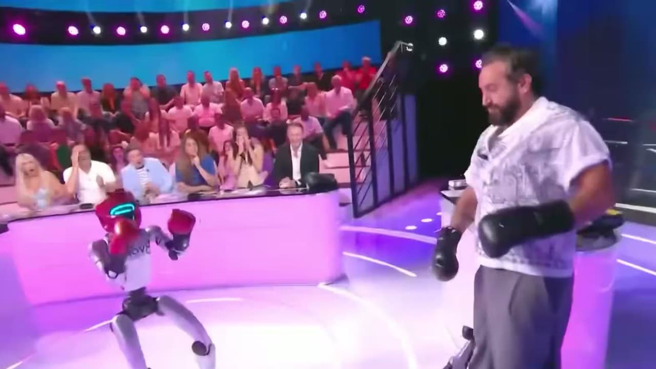 June footage of Cyril Hanouna boxing two humanoid robots back in spotlight